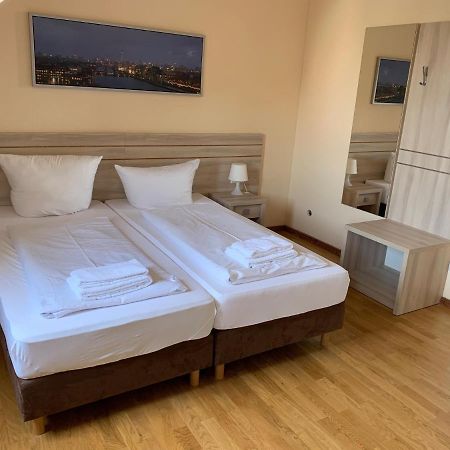Berlin Midtown Apartments Ngoại thất bức ảnh